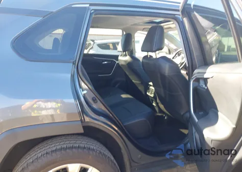 2025 Toyota Rav4 Xle Premium from USA, damaged, VIN 2T3A1RFV2SC511881